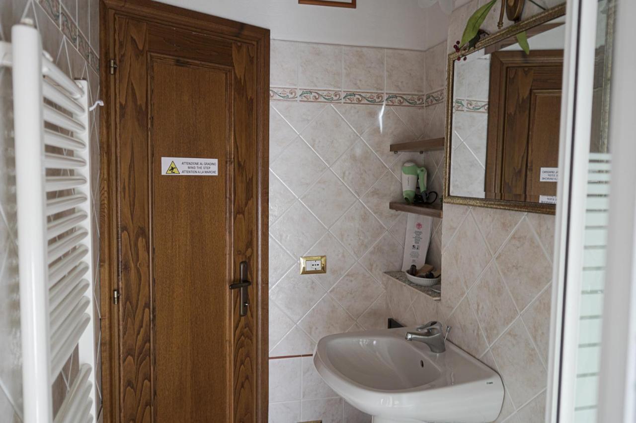 B&B Le Undici Lune San Gimignano Eksteriør billede
