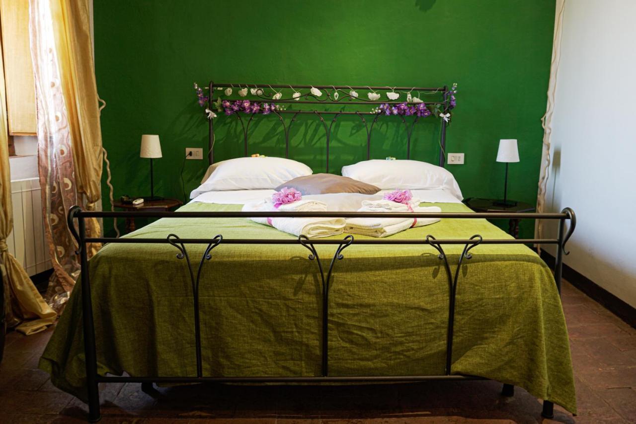 B&B Le Undici Lune San Gimignano Eksteriør billede